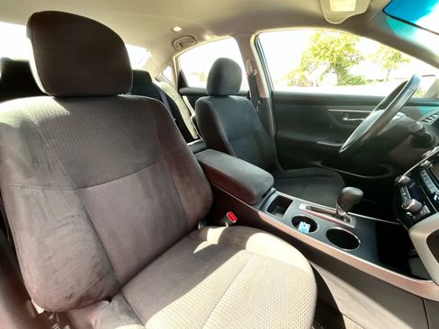 Used 2015 Nissan Altima 2.5 SV FWD image 17