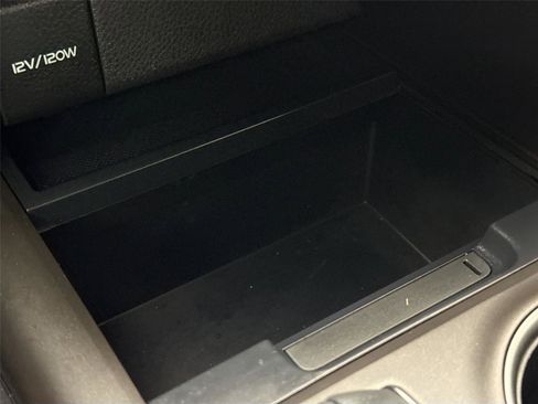 Certified 2023 Toyota Camry SE w/ Convenience Package image 27