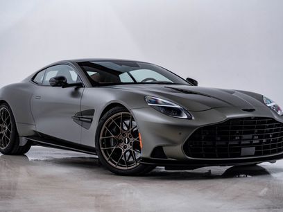 Used 2025 Aston Martin Vanquish