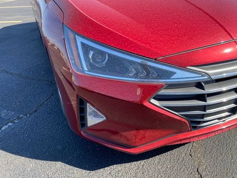 Used 2020 Hyundai Elantra SEL image 3