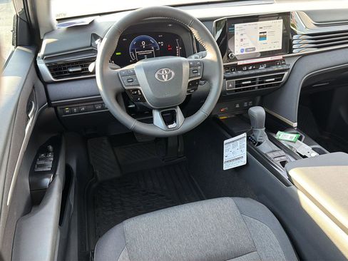 New 2026 Toyota Camry LE FWD image 18