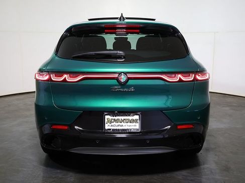 Used 2024 Alfa Romeo Tonale Ti AWD/4WD image 11