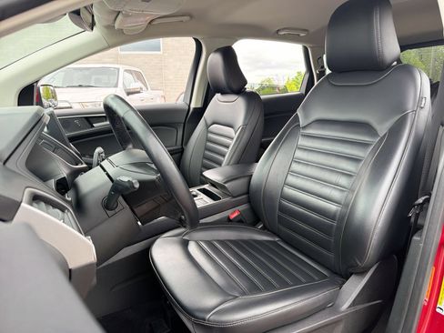 Used 2024 Ford Edge SEL AWD/4WD image 19