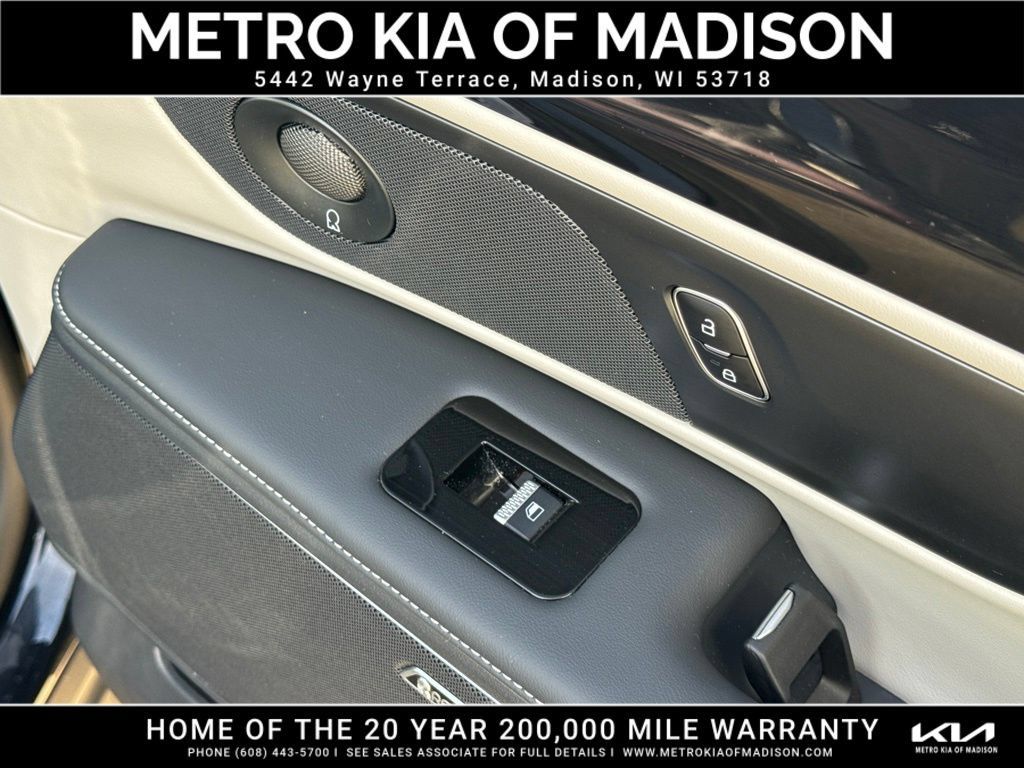 Used 2024 Lincoln Nautilus Premier w/ Equipment Group 102A AWD/4WD image 50
