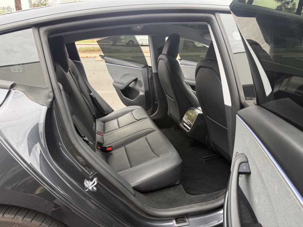 Used 2025 Tesla Model 3 Long Range RWD image 14