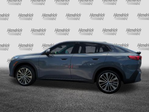 New 2026 BMW X2 xDrive28i w/ Convenience Package AWD/4WD image 7