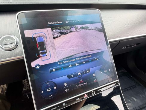 Used 2023 Mercedes-Benz S 500 4MATIC image 9