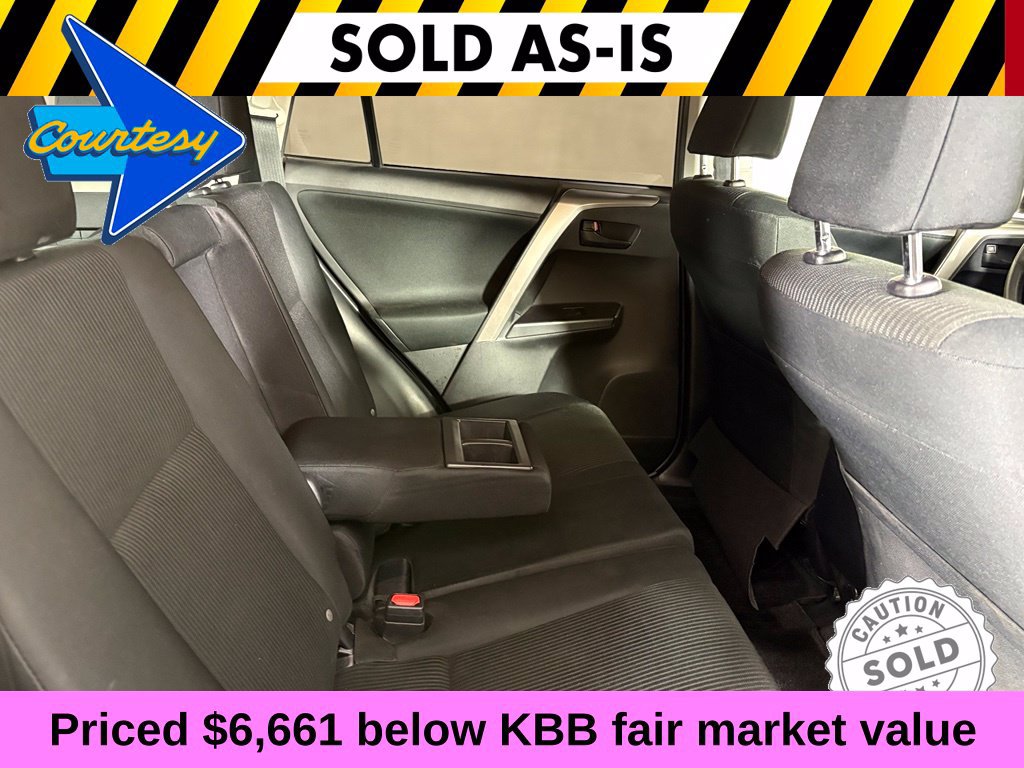 Used 2017 Toyota RAV4 LE w/ Carpet Mat Package FWD image 17