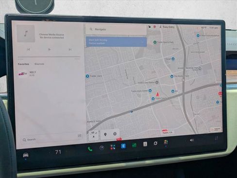 Used 2023 Tesla Model X AWD/4WD image 13