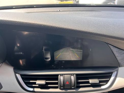 Used 2019 Alfa Romeo Giulia RWD image 21