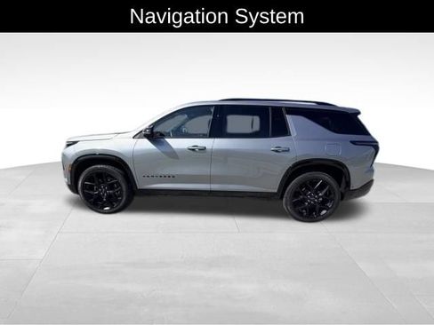 Certified 2025 Chevrolet Traverse RS AWD/4WD image 4