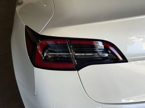 Used 2023 Tesla Model 3 Standard Range RWD image 37