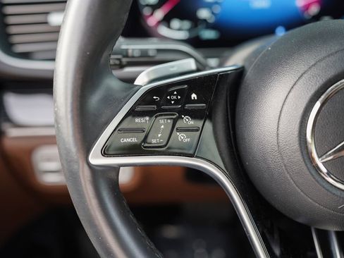 Used 2023 Mercedes-Benz GLE 350 4MATIC image 28