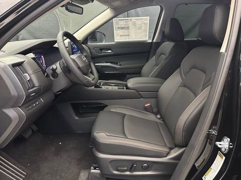 New 2026 Nissan Pathfinder SL w/ SL Premium Package AWD/4WD image 20