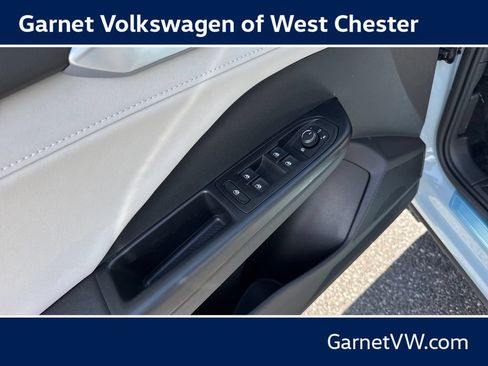 New 2026 Volkswagen Taos SE AWD/4WD image 22