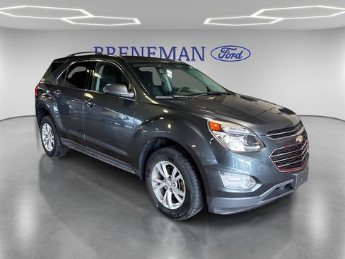 Used 2017 Chevrolet Equinox LT w/ Convenience Package AWD/4WD image 3