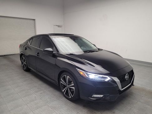 Used 2022 Nissan Sentra SR w/ SR Premium Package FWD image 13