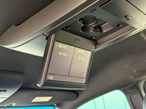 Used 2016 Dodge Grand Caravan R/T w/ Driver Convenience Group image 15