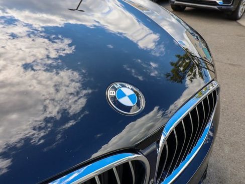 Used 2017 BMW 750i xDrive image 29