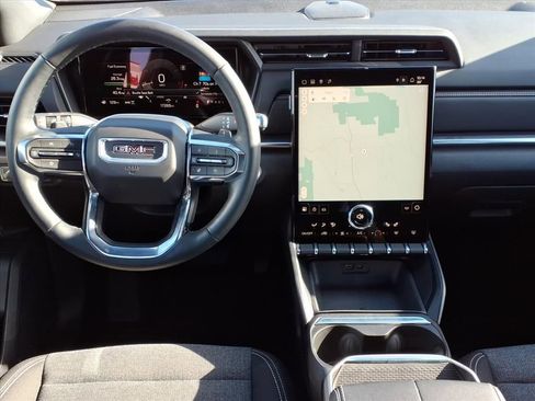Used 2025 GMC Terrain Elevation image 9