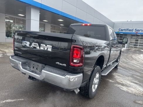 Used 2025 RAM 2500 Big Horn image 12