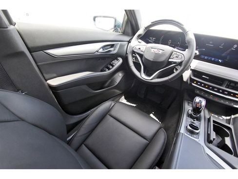 New 2026 Cadillac CT5 Premium Luxury RWD image 8