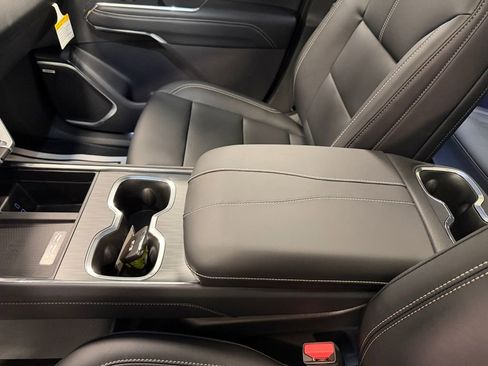 New 2026 GMC Acadia Elevation w/ Black Edition image 25