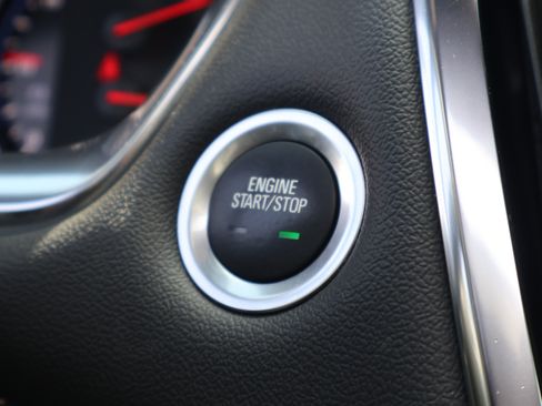 Used 2023 Chevrolet Traverse Premier w/ Redline Edition AWD/4WD image 34