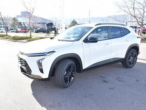 New 2026 Chevrolet Trax ACTIV w/ Driver Confidence Package image 3