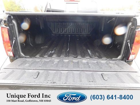Used 2024 Chevrolet Colorado ZR2 w/ ZR2 Convenience Package III AWD/4WD image 30