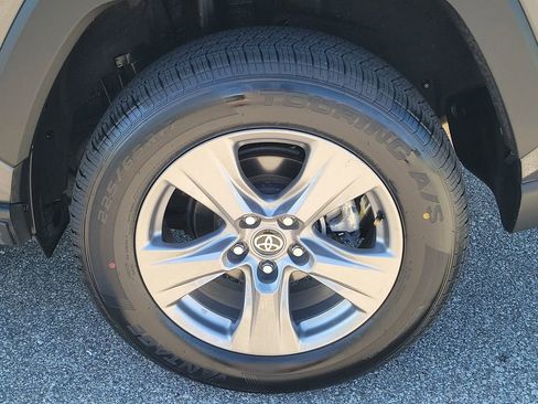 Used 2024 Toyota RAV4 XLE image 13