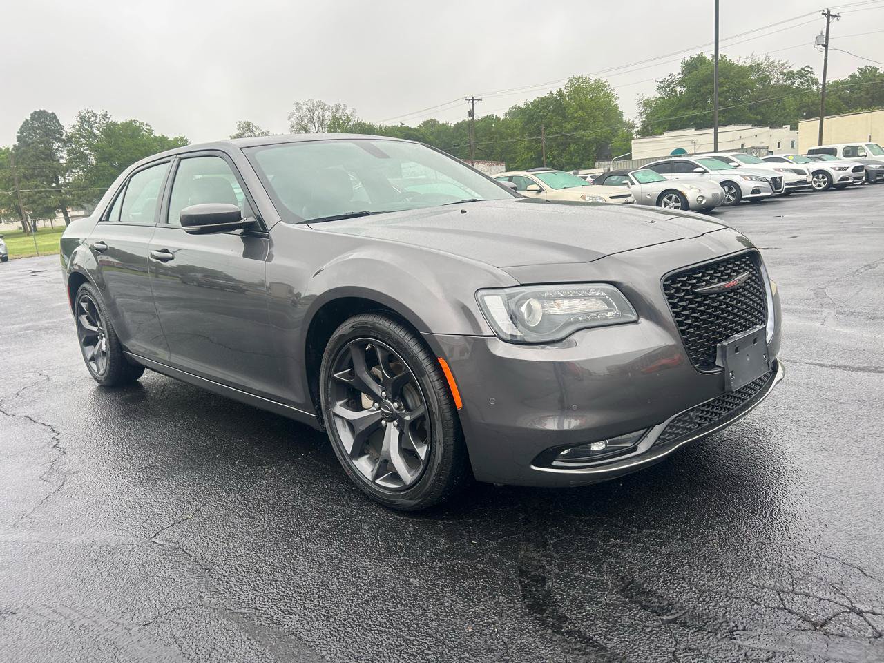 Used 2023 Chrysler 300 S RWD image 3