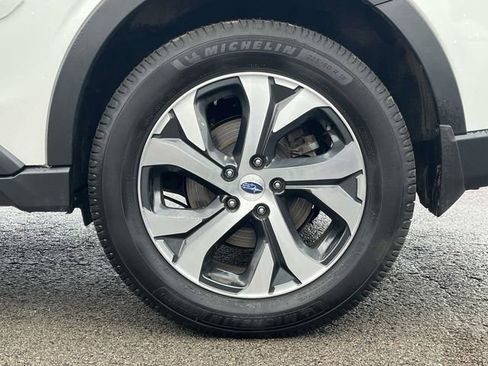 Used 2022 Subaru Outback Touring XT image 11