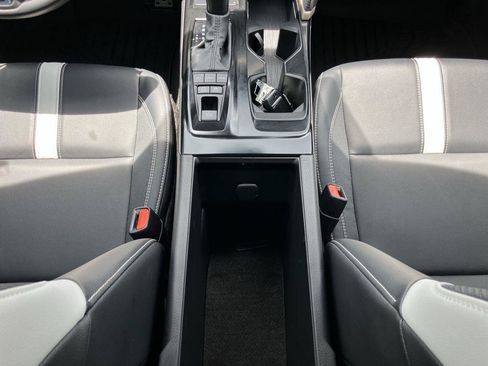 Certified 2025 Toyota Camry SE FWD image 17