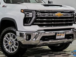 Used 2025 Chevrolet Silverado 2500 LTZ w/ LTZ Premium Package video 2