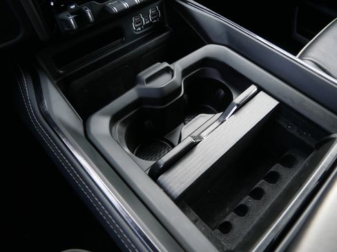 Certified 2024 RAM 3500 Limited image 29