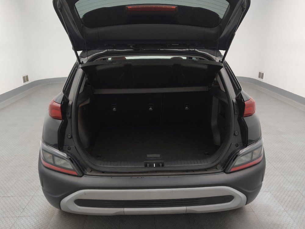 Used 2023 Hyundai Kona SE FWD image 29