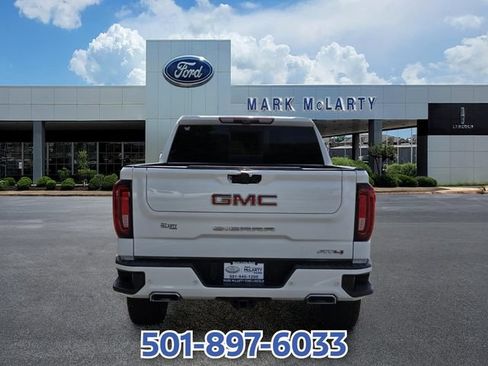 Used 2021 GMC Sierra 1500 AT4 w/ AT4 Premium Package AWD/4WD image 4