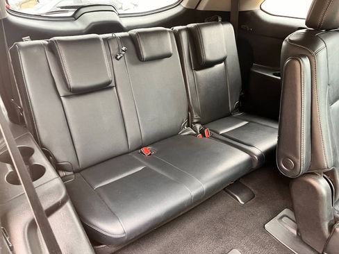 Used 2018 Toyota Highlander SE AWD/4WD image 23
