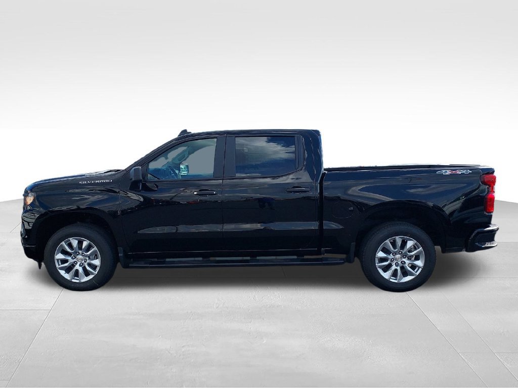 New 2026 Chevrolet Silverado 1500 Custom AWD/4WD image 2