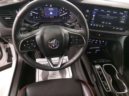 Used 2022 Buick Envision Essence w/ Technology Package II image 17