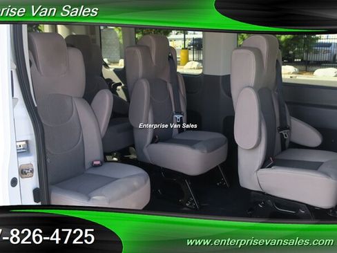 Used 2022 Ford Transit 350 XLT RWD image 19