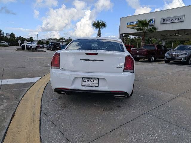Certified 2020 Chrysler 300 Touring w/ Sport Appearance Package RWD image 6
