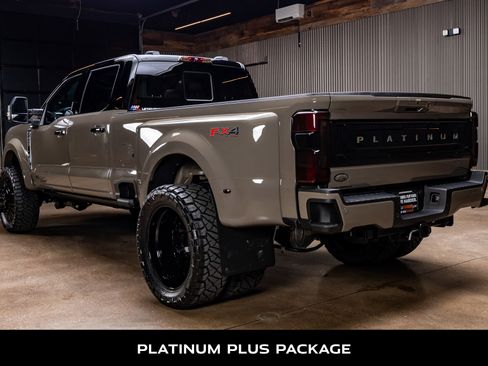 Used 2026 Ford F450 Platinum w/ Platinum Plus Package AWD/4WD image 7