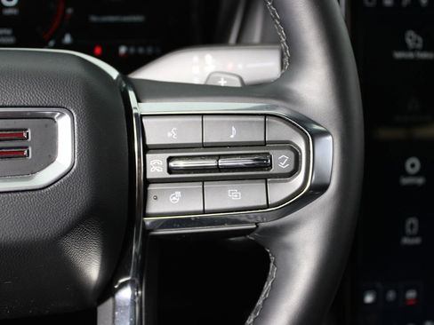 Used 2025 GMC Terrain Elevation image 19