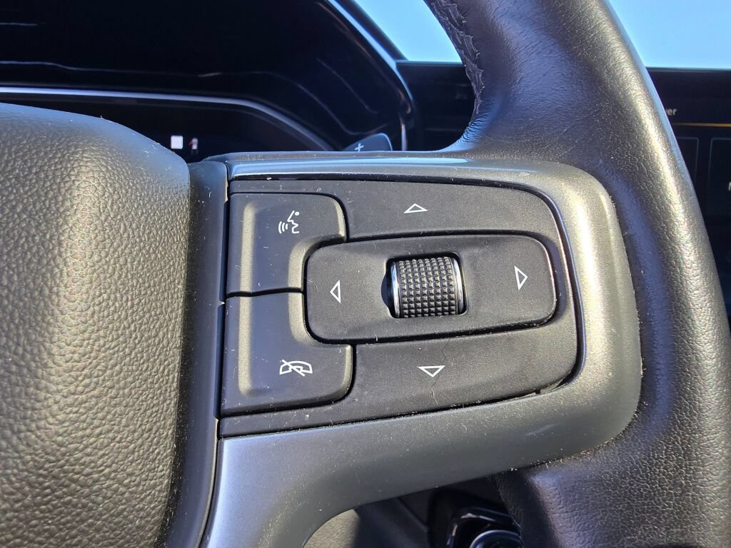 Used 2022 Chevrolet Silverado 1500 RST w/ Convenience Package II AWD/4WD image 24