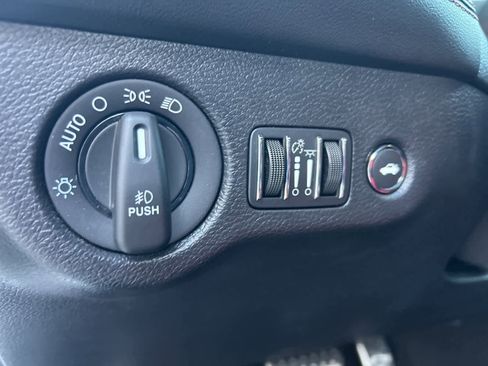 Used 2021 Dodge Challenger R/T Scat Pack w/ Dynamics Package image 38