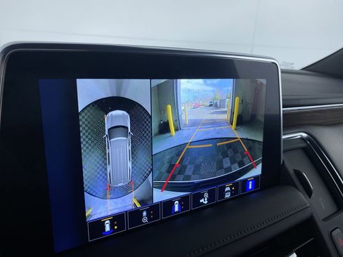 Used 2023 Chevrolet Tahoe High Country w/ Premium Package image 7