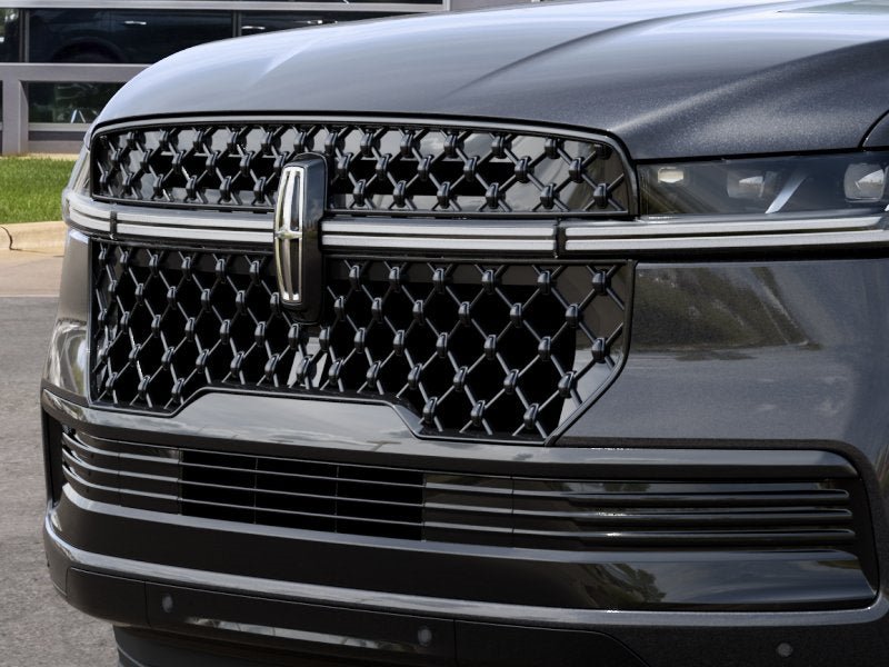 New 2027 Lincoln Navigator L Reserve w/ Jet Appearance Package AWD/4WD image 17