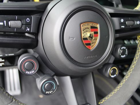 Used 2024 Porsche 911 GT3 RS RWD image 16